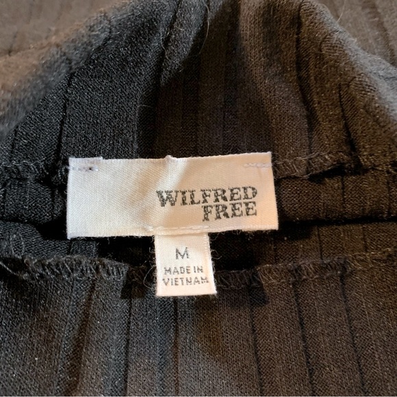 Wilfred Black Long Sleeved Ribbed Shirt Women’s Size Medium - Picture 5 of 7